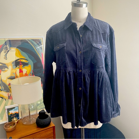 Q977 black corduroy babydoll jacket - Picture 3 of 10